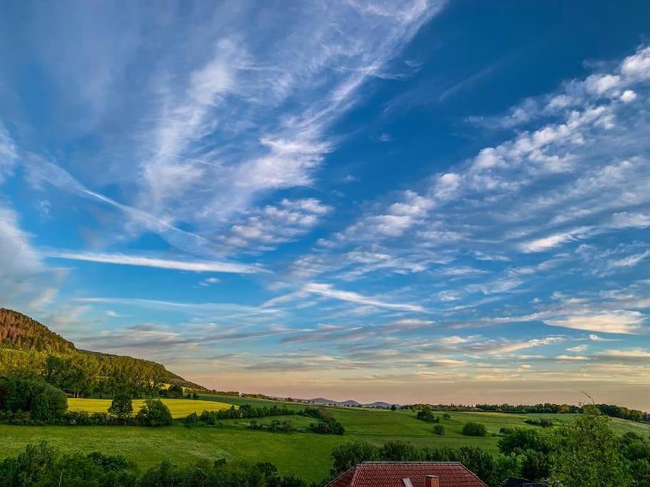 Modernes Doppelzimmer Friedewald Rhoenblick Экстерьер фото